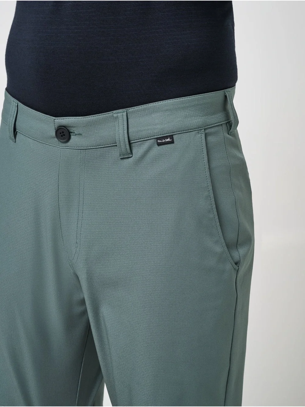 Travis Mathew Wanderlust Shorts Green Flat Front Men's Shorts Size 40 - Picture 2 of 6